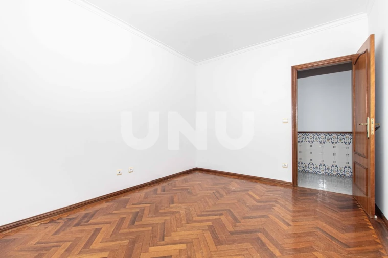 Apartamento T3 para Venda em Carregado e Cadafais Foto 18