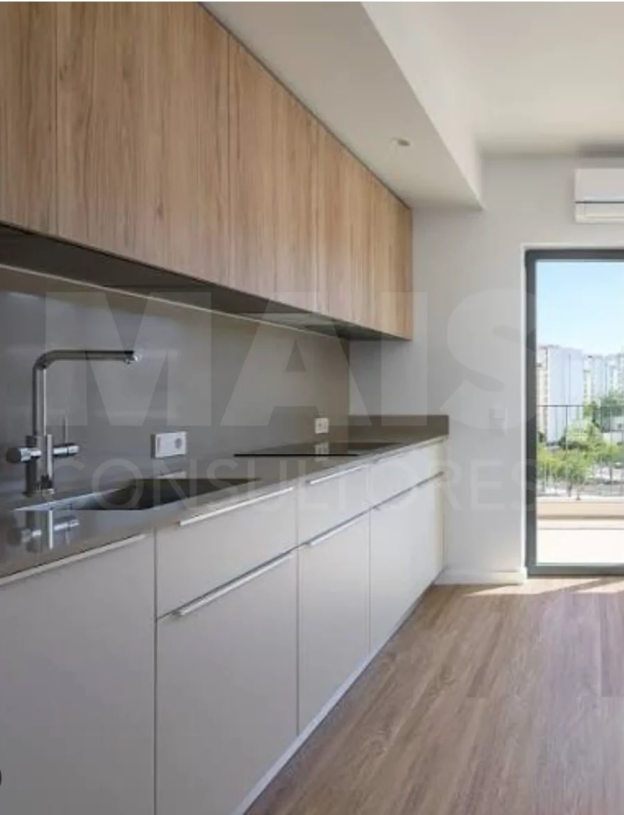 Apartamento T2 para Venda em Algés, Linda-A-Velha e Cruz Quebrada-Dafundo Foto 12