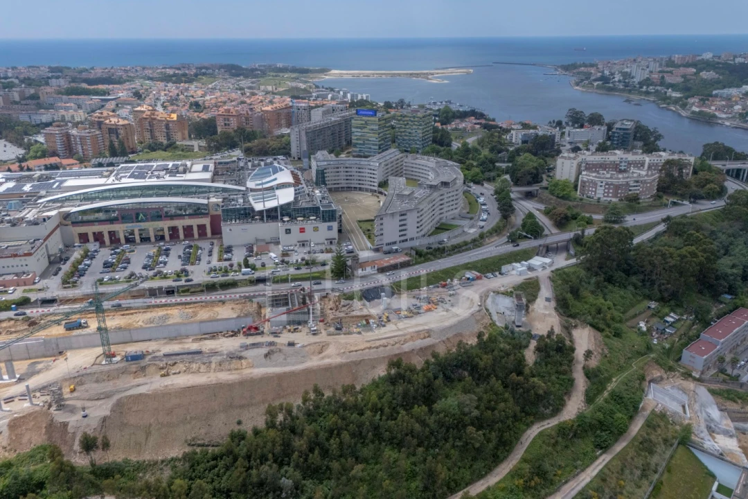 Apartamento T3 para Venda em Santa Marinha e São Pedro da Afurada Foto 48