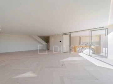 Apartamento T4 para Venda em Campanhã