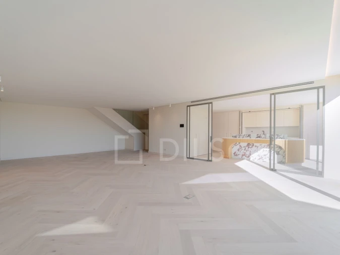 Apartamento T4 para Venda em Campanhã Foto 4