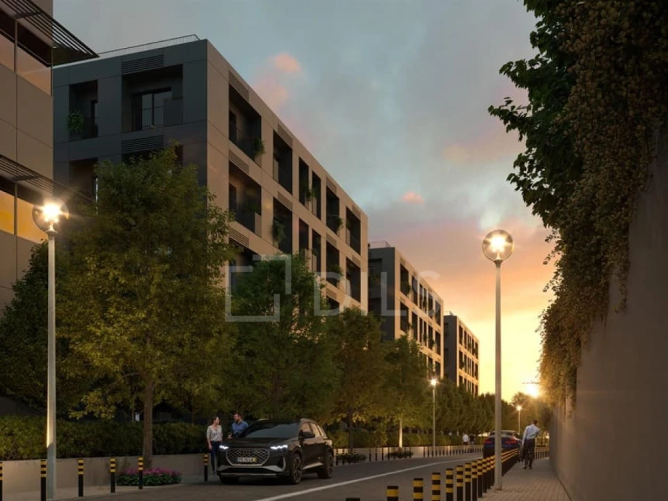 Apartamento para Venda em Carcavelos e Parede Foto 31