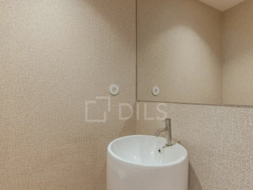 Apartamento T4 para Venda em Oeiras e São Julião da Barra, Paço de Arcos e Caxias