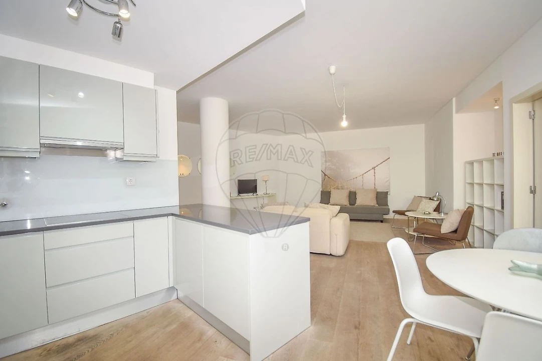 Apartamento T1 para Venda em Misericórdia Foto 8