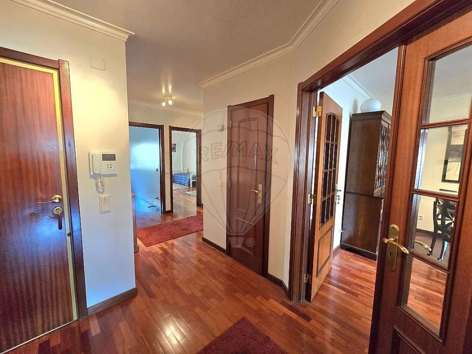 Apartamento T2 para Arrendamento em São Domingos de Benfica Foto 19