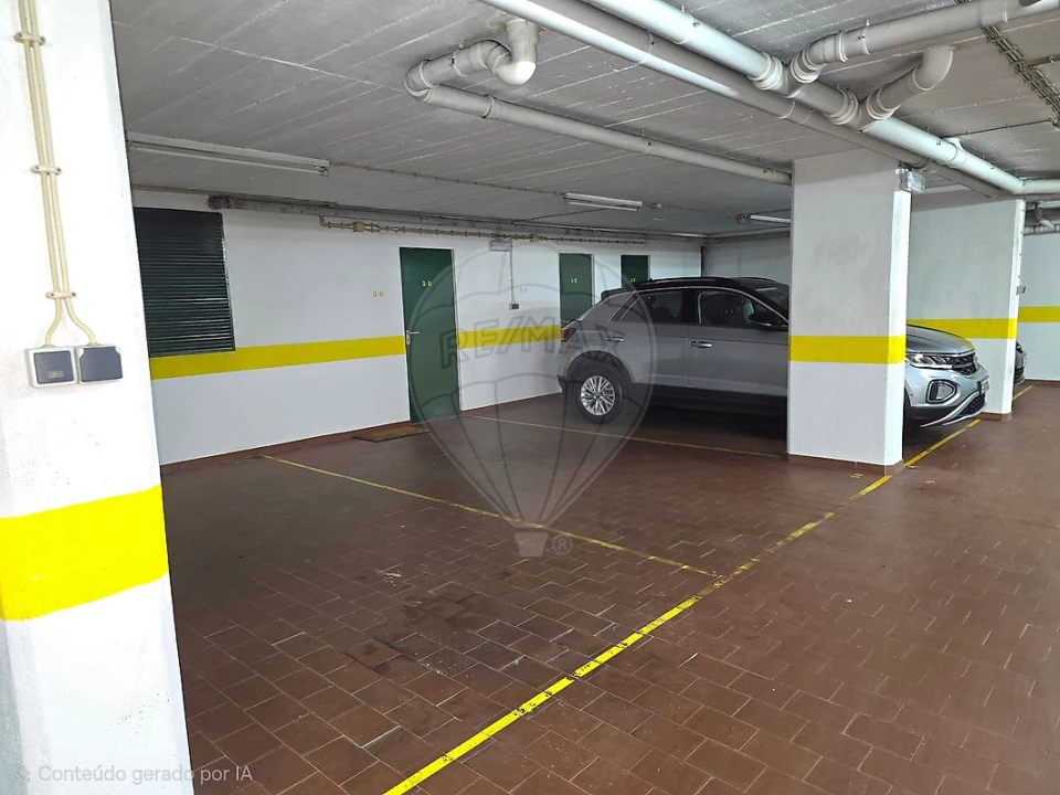 Apartamento T2 para Arrendamento em São Domingos de Benfica Foto 26