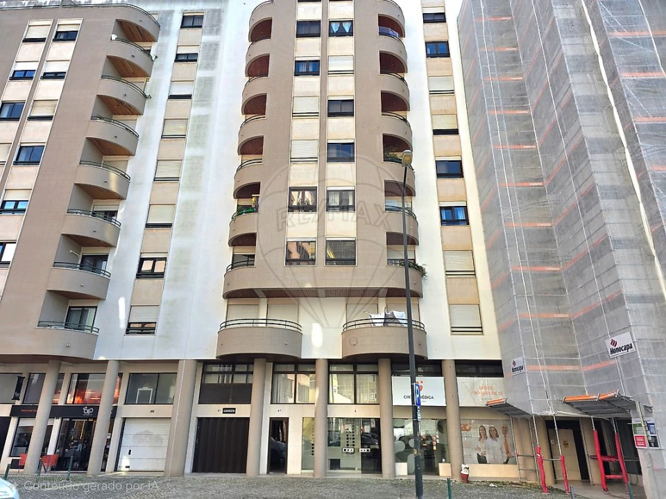 Apartamento T2 para Arrendamento em São Domingos de Benfica Foto 25
