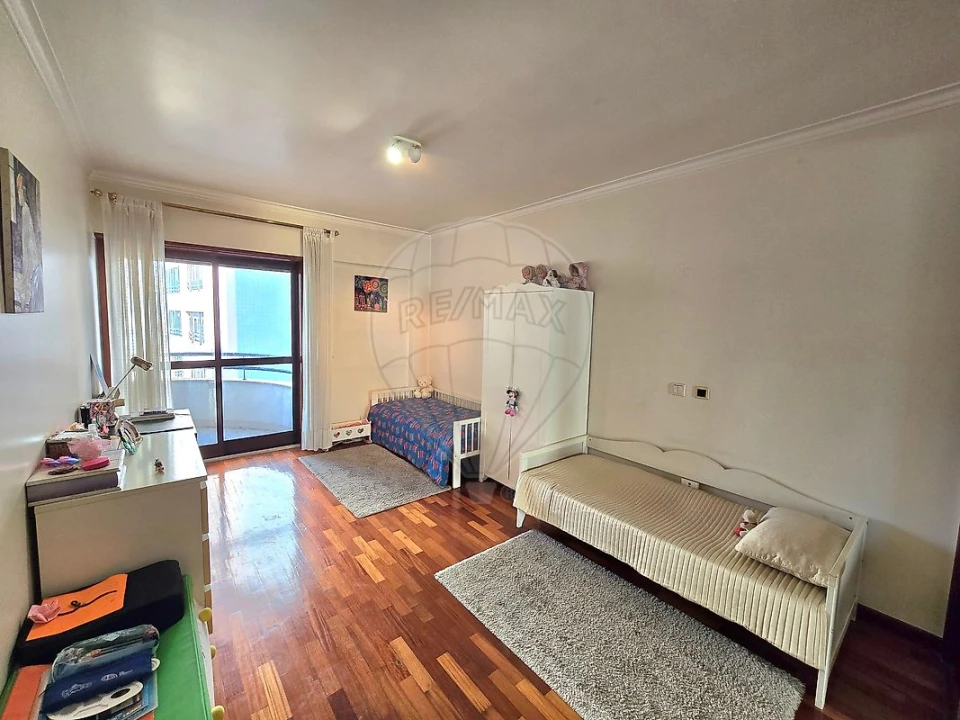 Apartamento T2 para Arrendamento em São Domingos de Benfica Foto 16