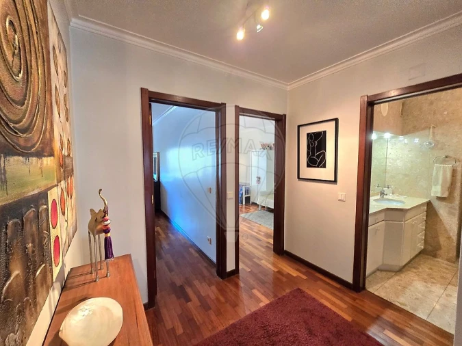 Apartamento T2 para Arrendamento em São Domingos de Benfica Foto 12