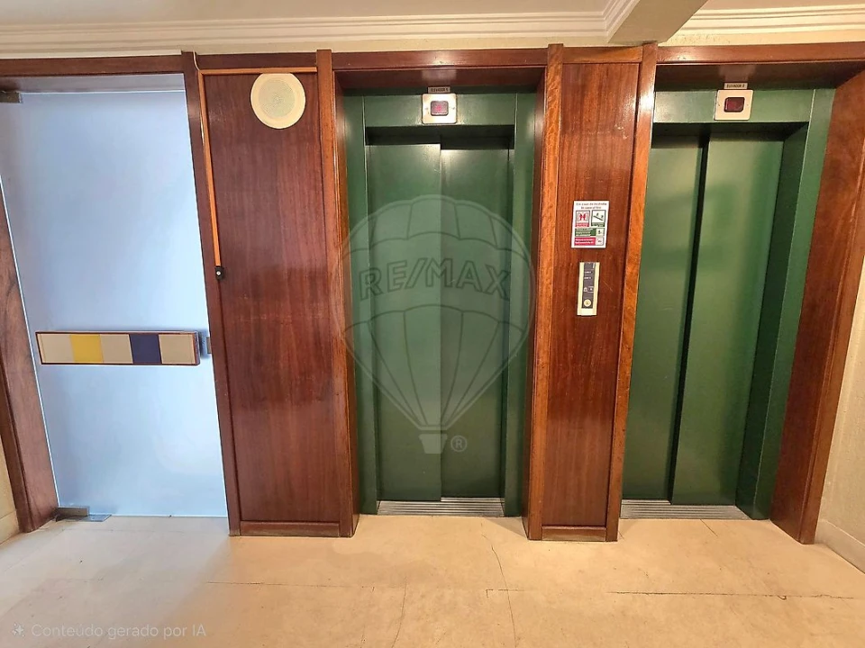 Apartamento T2 para Arrendamento em São Domingos de Benfica Foto 21
