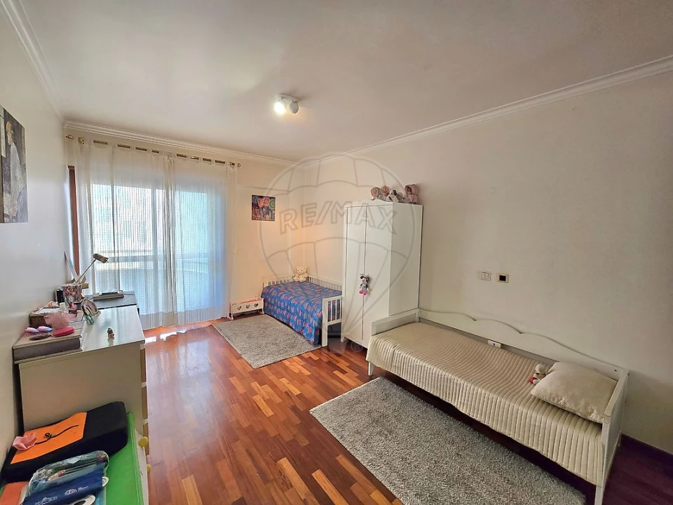 Apartamento T2 para Arrendamento em São Domingos de Benfica Foto 14