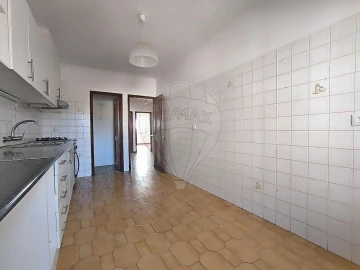 Apartamento T2 para Venda em Queluz e Belas