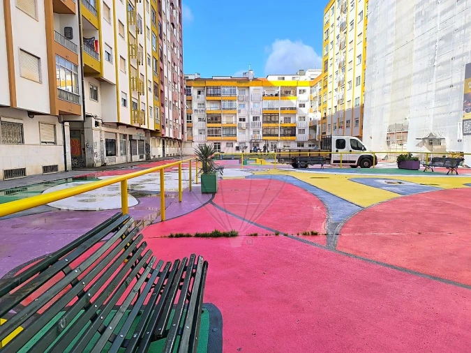 Apartamento T2 para Venda em Queluz e Belas Foto 40