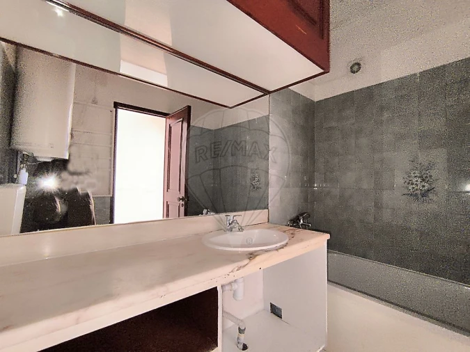 Apartamento T2 para Venda em Queluz e Belas Foto 27