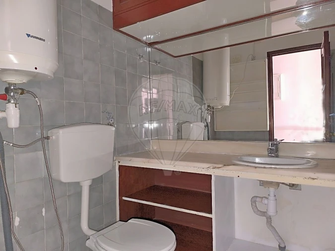 Apartamento T2 para Venda em Queluz e Belas Foto 28