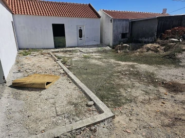Moradia T3 para Venda em Povoa da Isenta