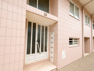 Apartamento T2 para Venda em Mafamude e Vilar do Paraíso