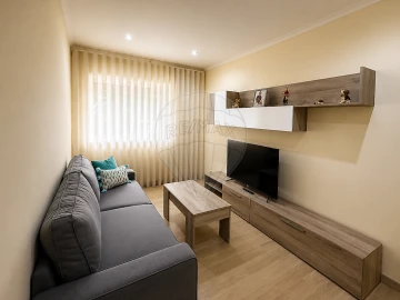 Apartamento T2 para Venda em Mafamude e Vilar do Paraíso