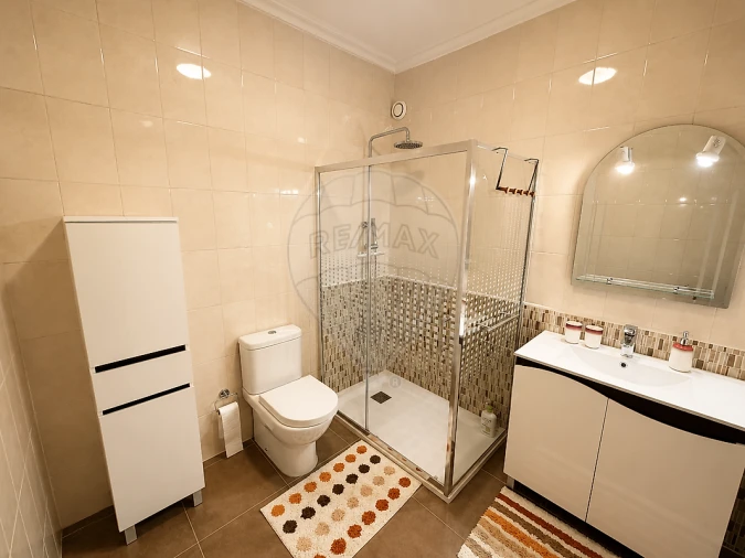 Apartamento T2 para Venda em Mafamude e Vilar do Paraíso Foto 5