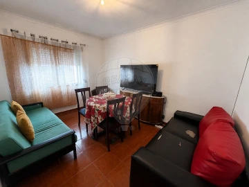 Apartamento T1 para Venda em Oliveira do Douro