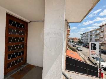 Apartamento T1 para Venda em Oliveira do Douro