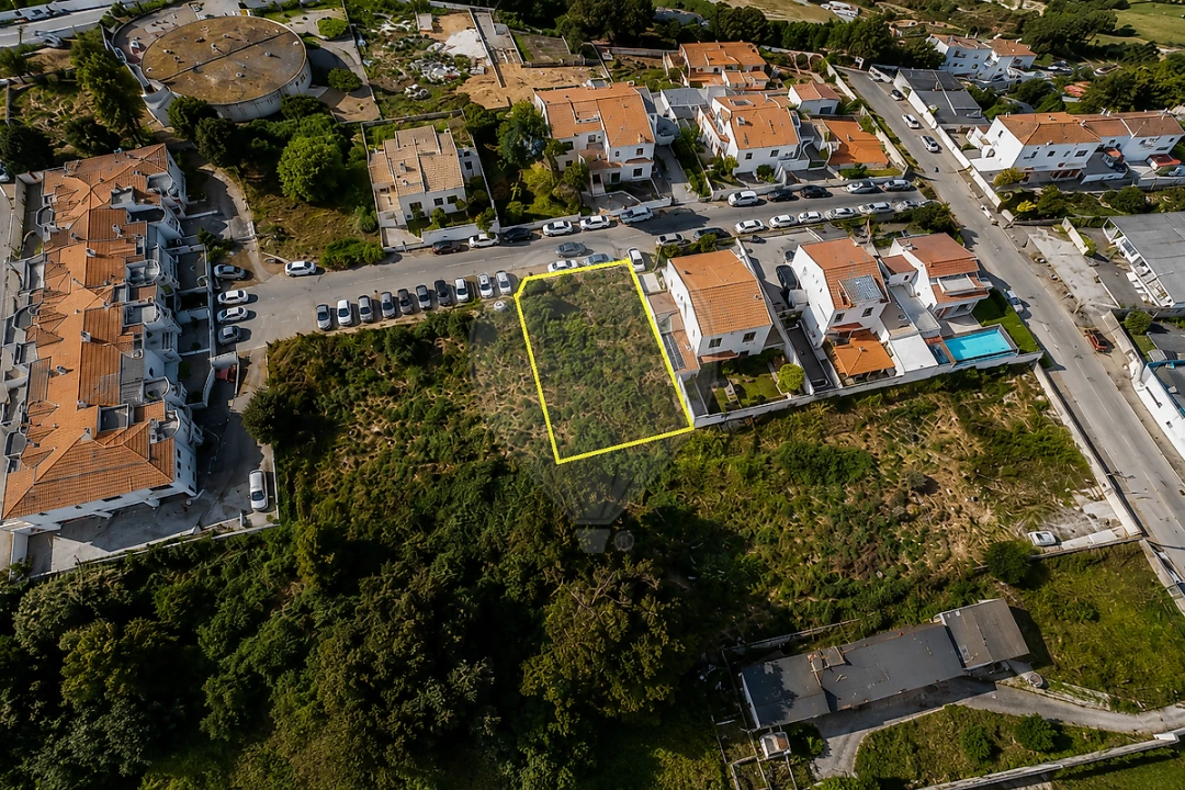 Terreno para Venda em Serzedo e Perosinho Foto 4