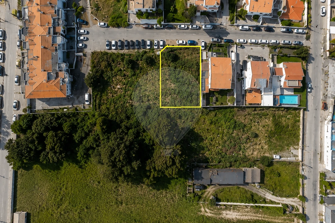 Terreno para Venda em Serzedo e Perosinho Foto 2