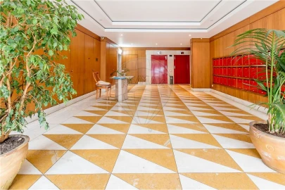 Apartamento T2 para Arrendamento em Benfica
