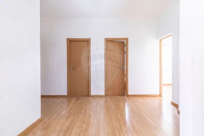 Apartamento T3 para Venda em Rio de Mouro