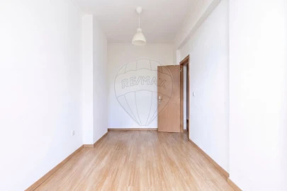 Apartamento T3 para Venda em Rio de Mouro