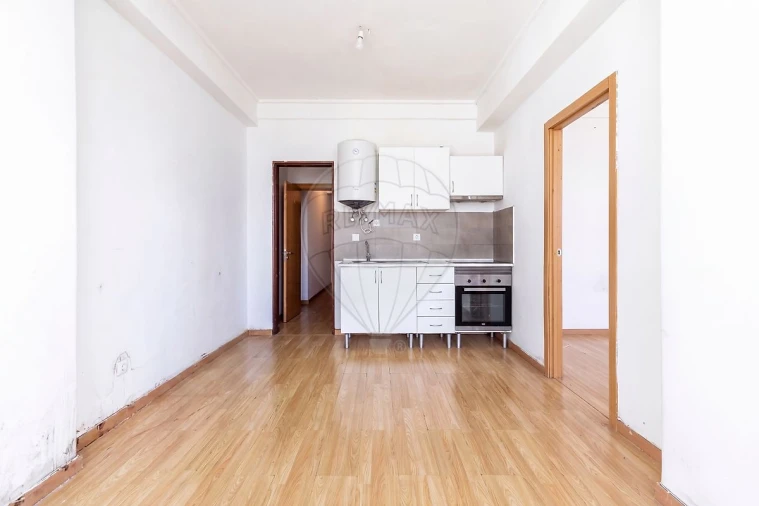 Apartamento T3 para Venda em Rio de Mouro Foto 13