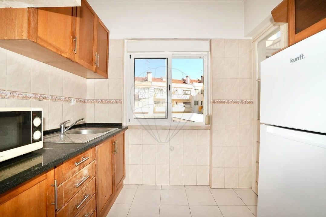 Apartamento T1 para Venda em Alverca do Ribatejo e Sobralinho Foto 7