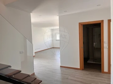 Apartamento T3 para Arrendamento em Lourinhã e Atalaia
