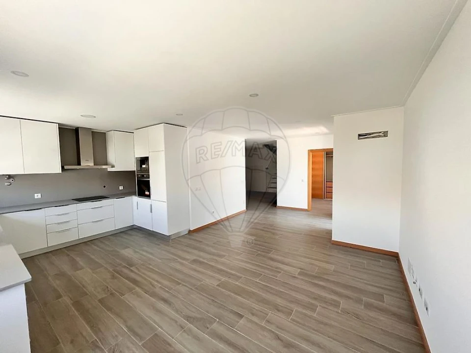 Apartamento T3 para Arrendamento em Lourinhã e Atalaia Foto 17