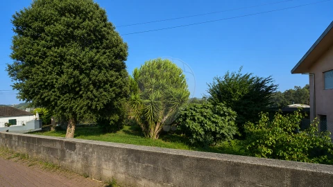 Terreno para Venda em Fiães