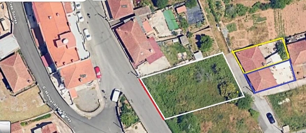 Moradia T2 para Venda em Vila de Cucujães