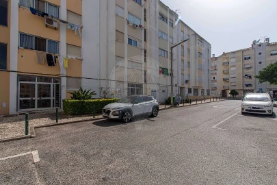Apartamento T2 para Venda em Ribafria e Pereiro de Palhacana
