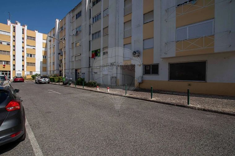 Apartamento T2 para Venda em Ribafria e Pereiro de Palhacana Foto 7