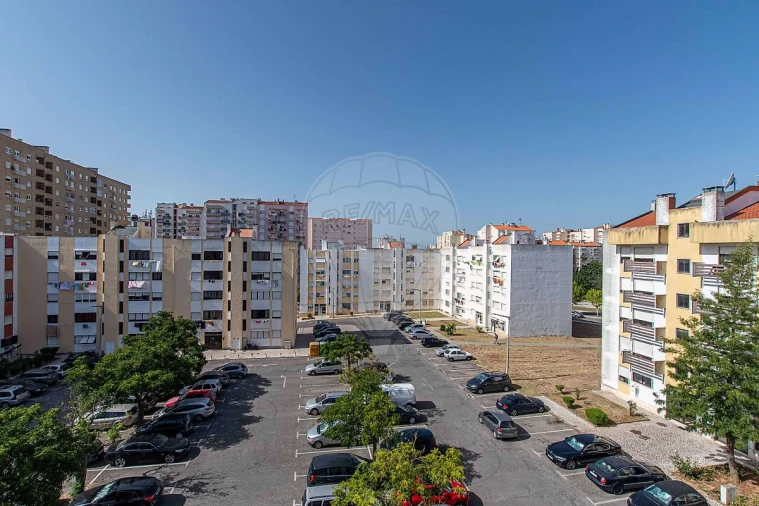 Apartamento T2 para Venda em Ribafria e Pereiro de Palhacana Foto 13