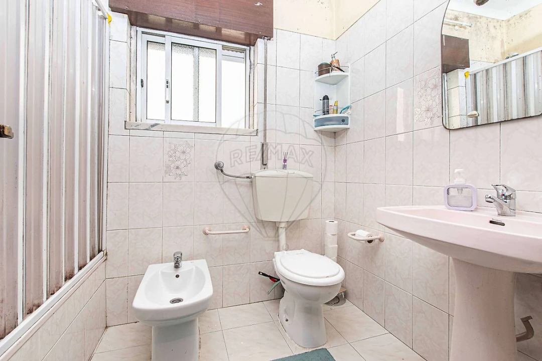 Apartamento T2 para Venda em Ribafria e Pereiro de Palhacana Foto 8