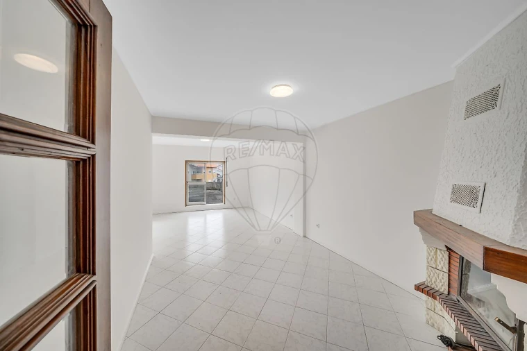Apartamento T3 para Venda em Gafanha da Nazaré Foto 7