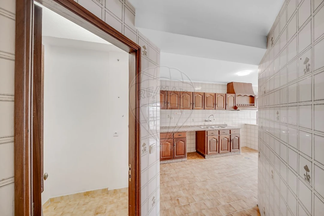 Apartamento T3 para Venda em Gafanha da Nazaré Foto 9