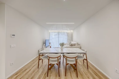 Apartamento T1 para Arrendamento em Madalena