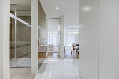 Apartamento T1 para Arrendamento em Madalena