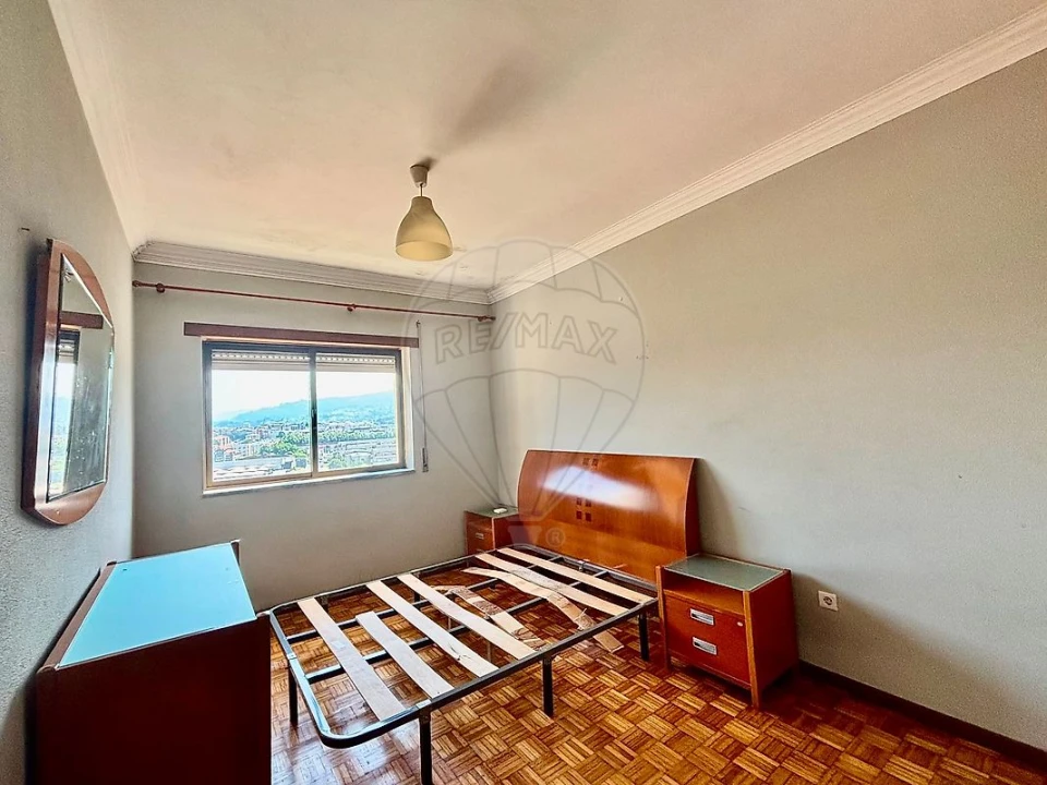 Apartamento T2 para Venda em Braga (Maximinos, Sé e Cividade) Foto 18