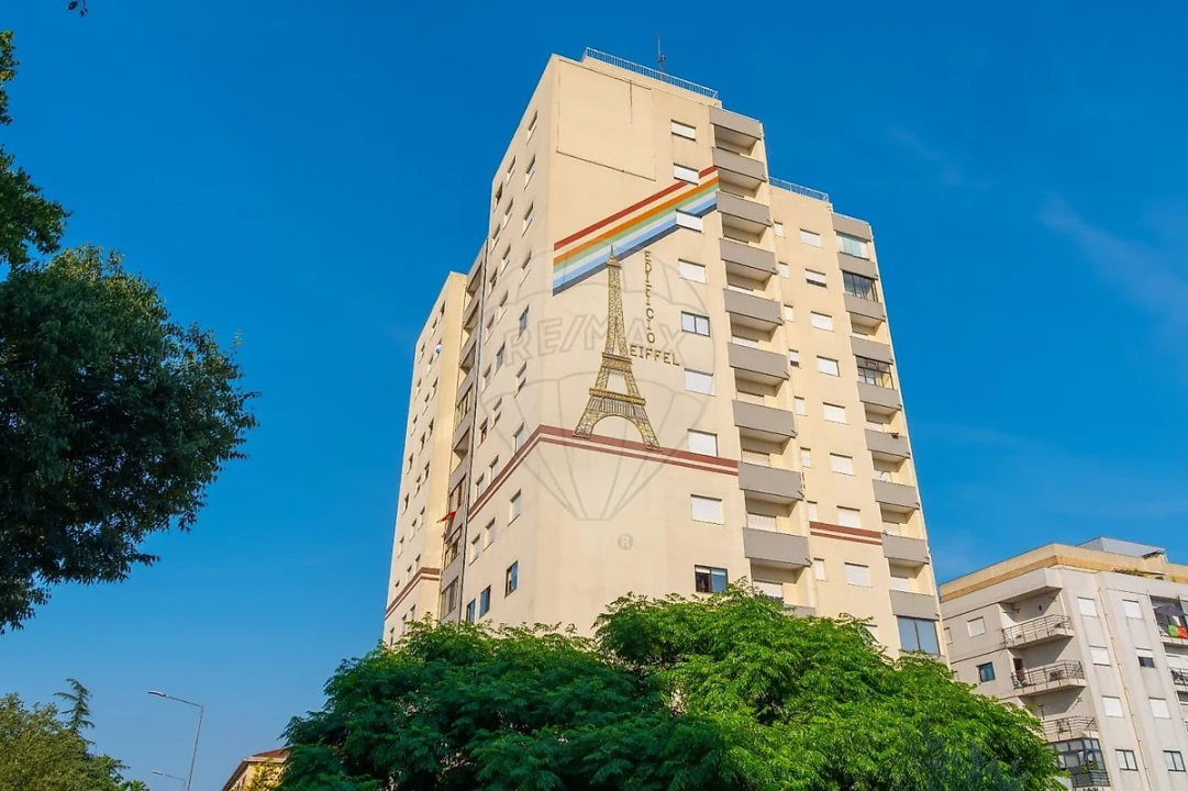 Apartamento T2 para Venda em Braga (Maximinos, Sé e Cividade) Foto 5