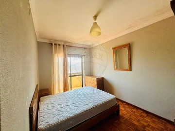 Apartamento T2 para Venda em Braga (Maximinos, Sé e Cividade)
