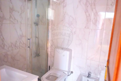 Apartamento T2 para Venda em Braga (Maximinos, Sé e Cividade)