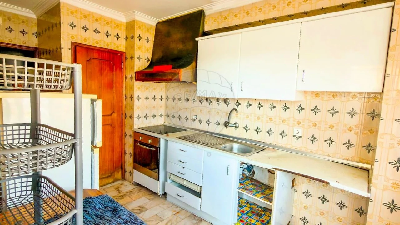 Apartamento T2 para Venda em Braga (Maximinos, Sé e Cividade) Foto 14