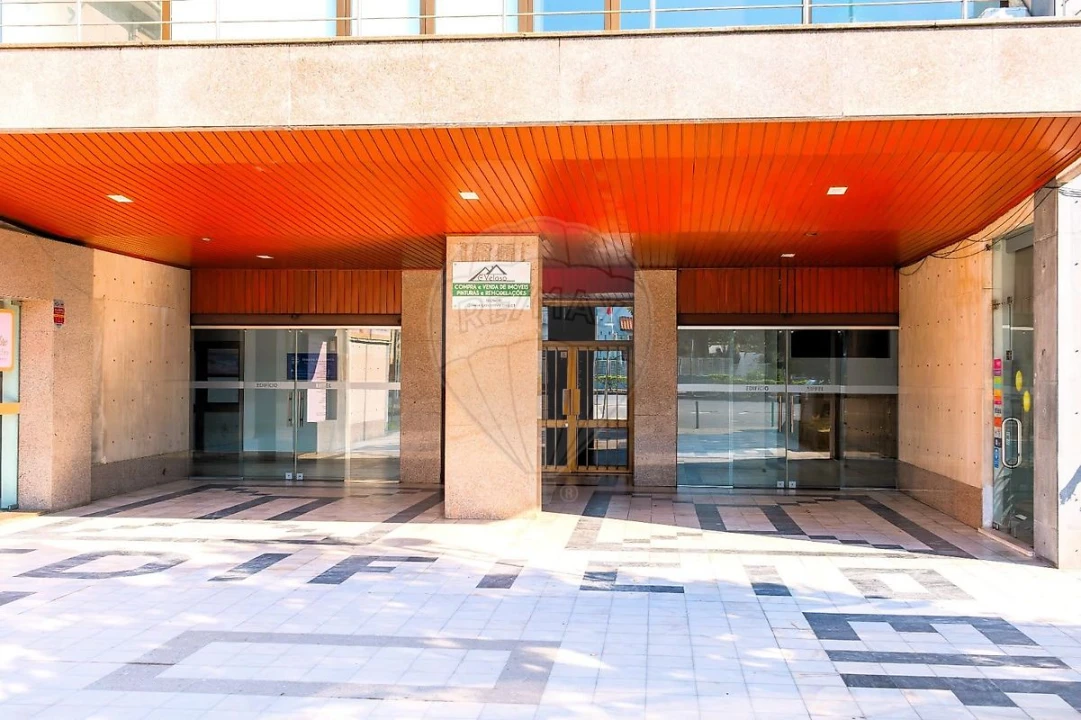 Apartamento T2 para Venda em Braga (Maximinos, Sé e Cividade) Foto 4